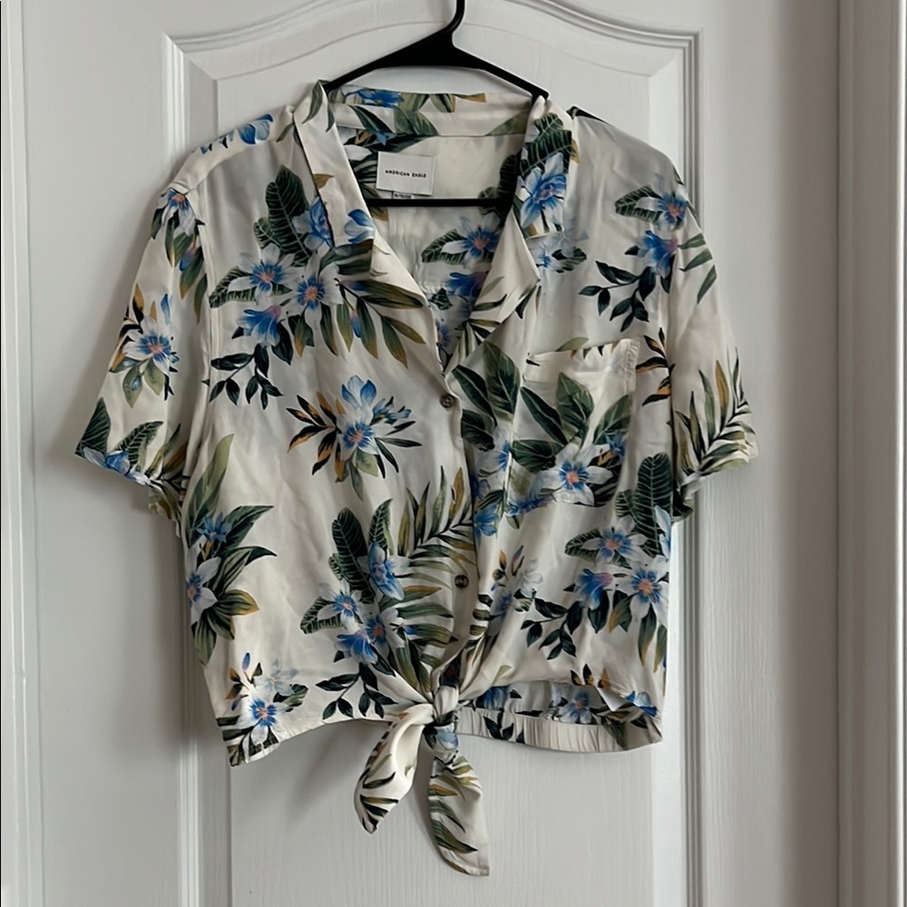 American Eagle Outfitters Floral Print Top